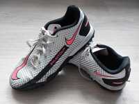 Buty piłkarskie Turfy Nike Phantom GT Academy TF Junior roz. 36