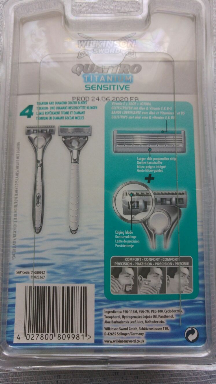 Maszynka Wilkinson Sword Quattro Titanium Sensitive 1+8.