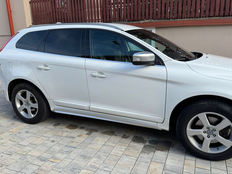 Volvo XC60 2013 r