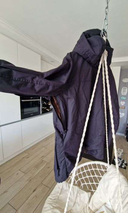 Kurtka snowboardowa Burton – czarna, rozmiar L