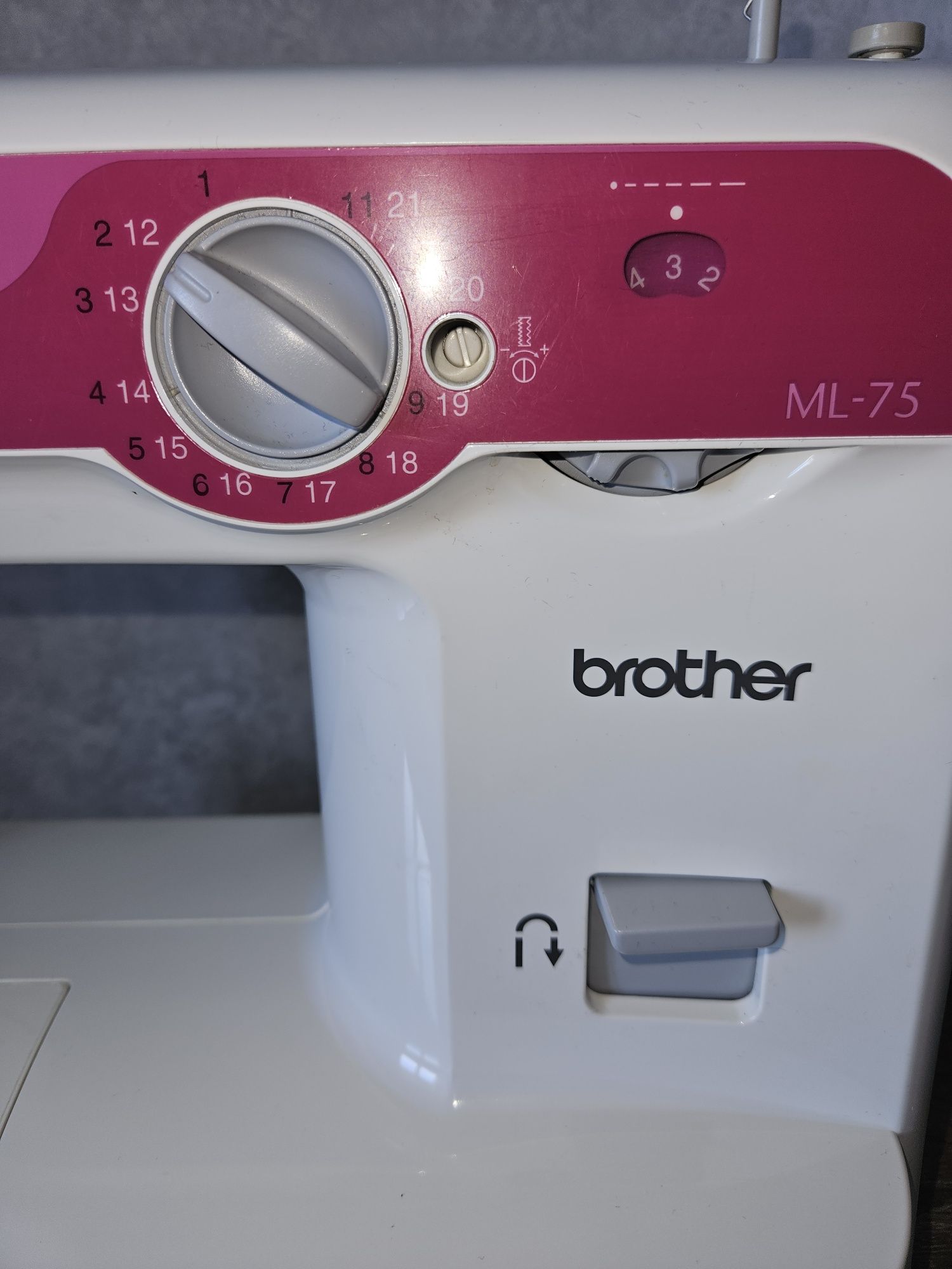 Швейна машина Brother ML-75