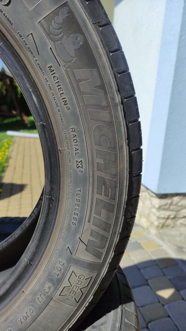 Продам комплект літніх шин 235 55 R17 MICHELIN