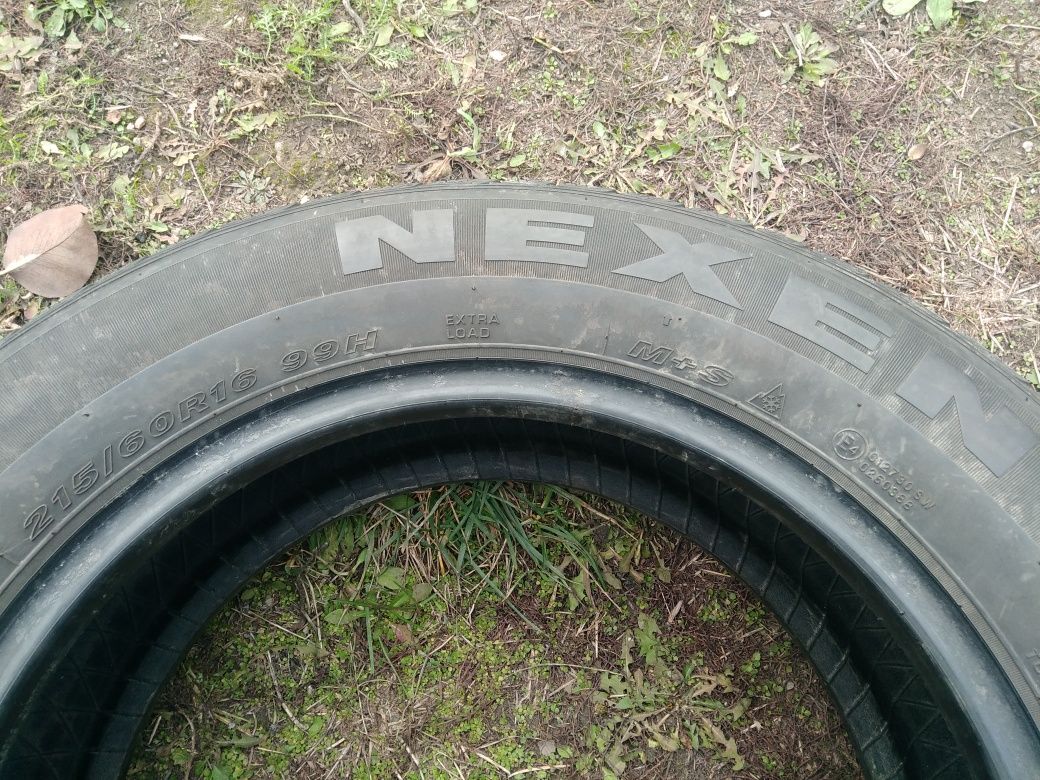 Пара зима 215/60 R16 NEXEN WINGUARD SnowG