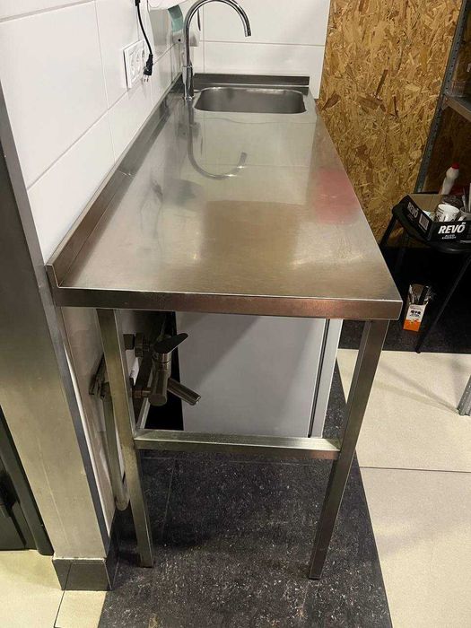 Стол с мойкой из нержавеющей стали | Для кухни, кафе, ресторана