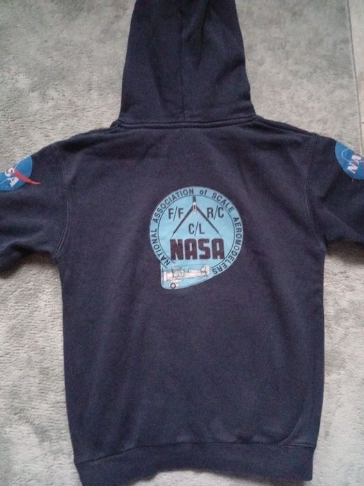 Granatowa bluza z kapturem motyw kosmosu Nasa  r. 128