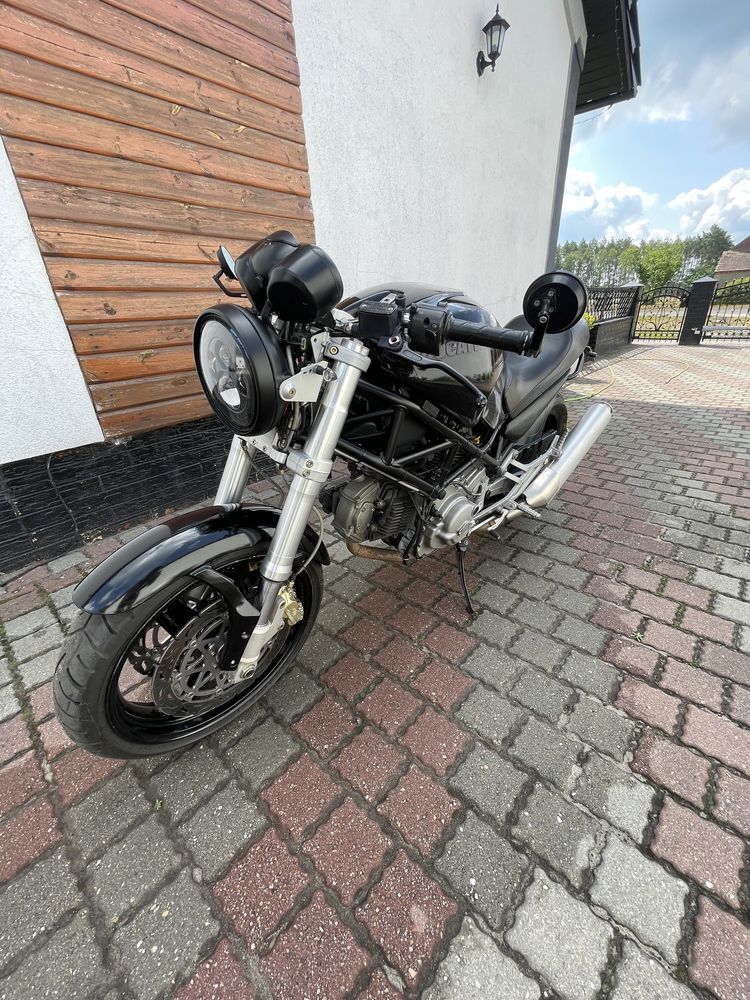 Ducati Monster 620cc 2004r.