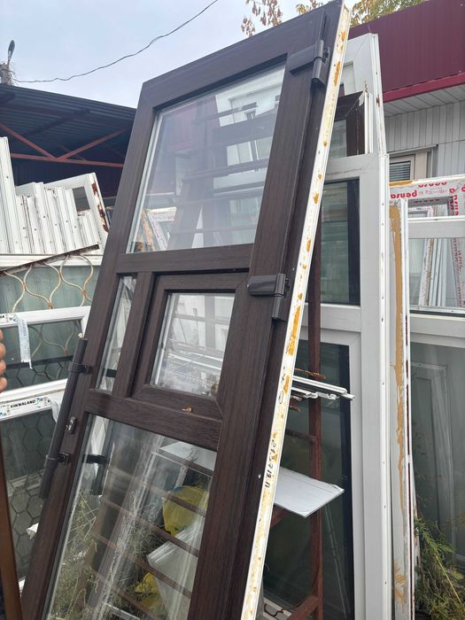 Дверь с окном откиднім металлопластиковая 2300\900 входная группа