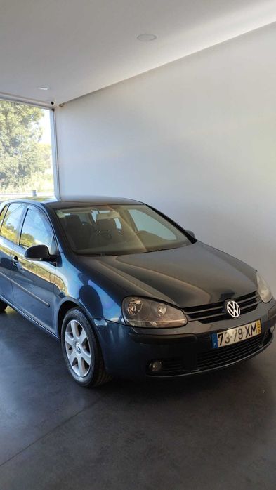 Volkswagen Golf V 1.9 TDI Confortline