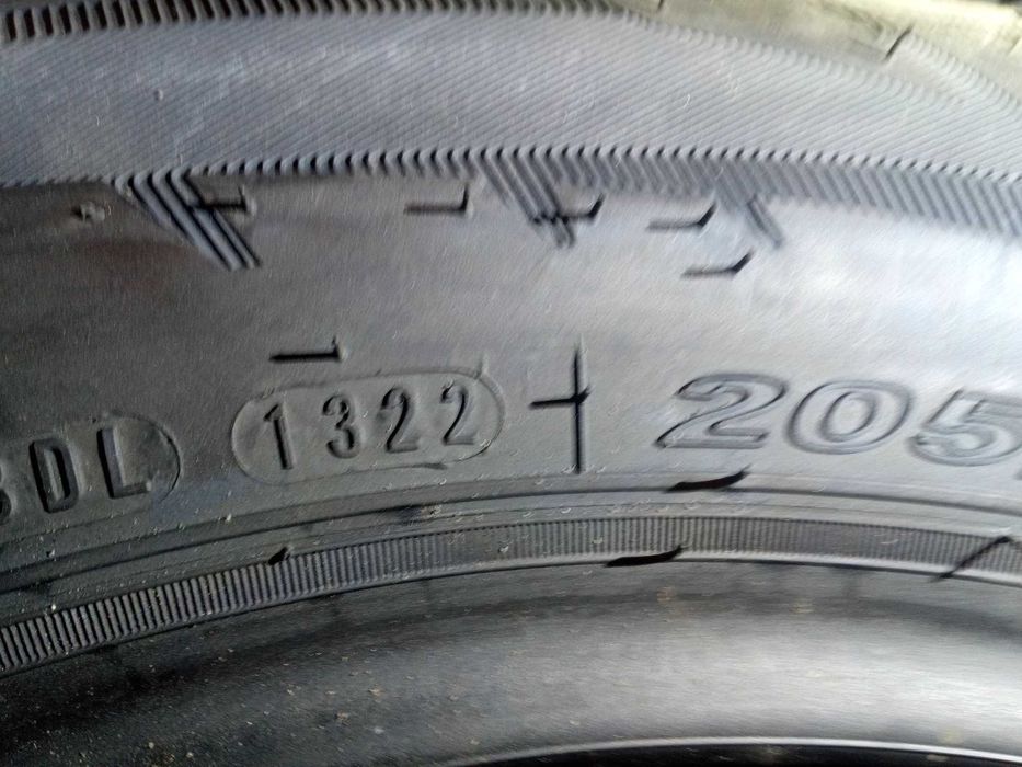 OPONA 205 /65/ 16 C nowe zima 180 zł szt
