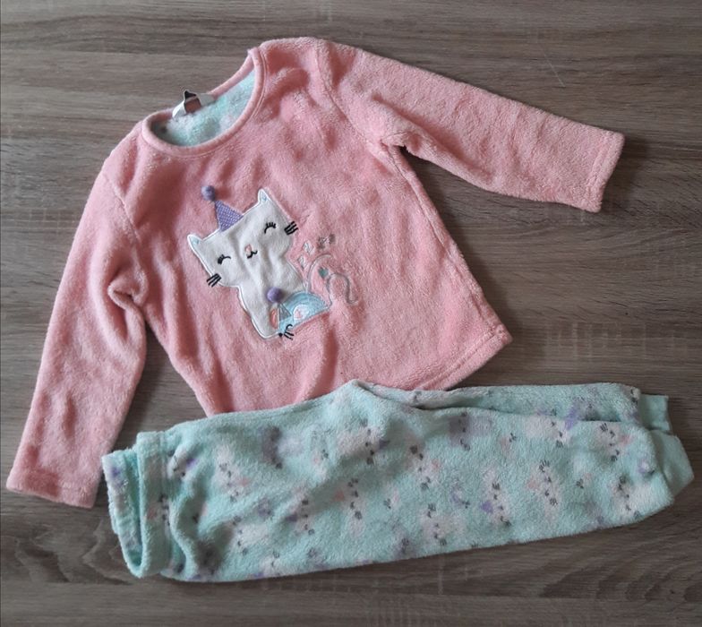 Pijama para menina