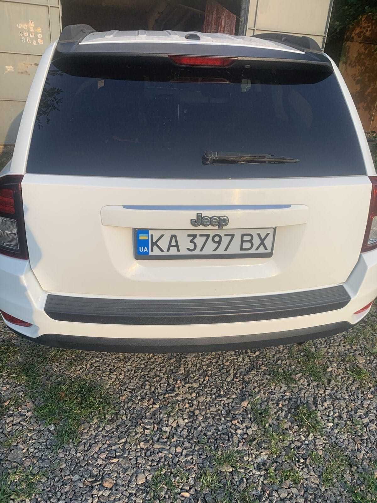 Продам Jeep Compass