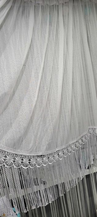 Biała Firanka Z Koronką i Koralikami