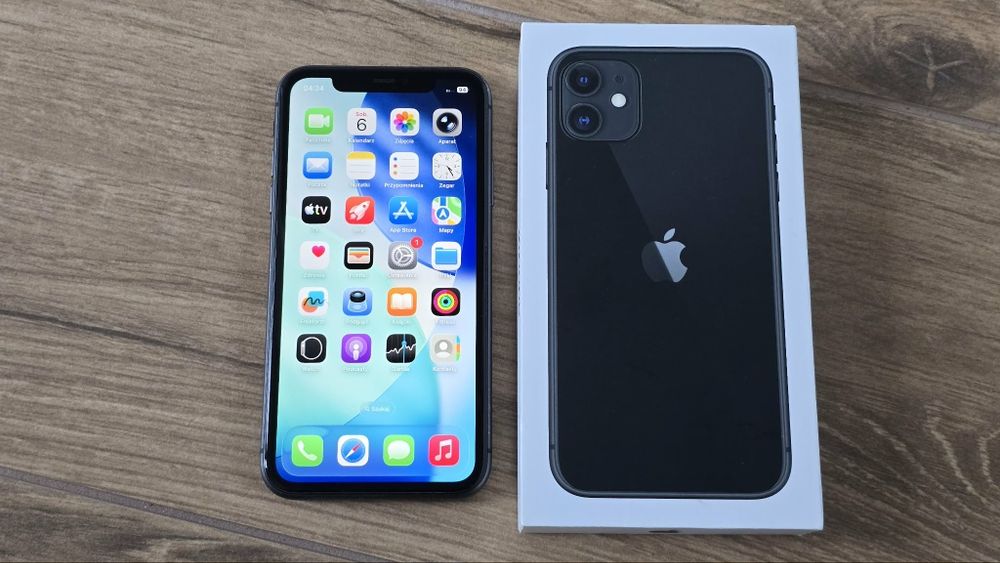 iPhone 11 64GB czarny STAN BDB