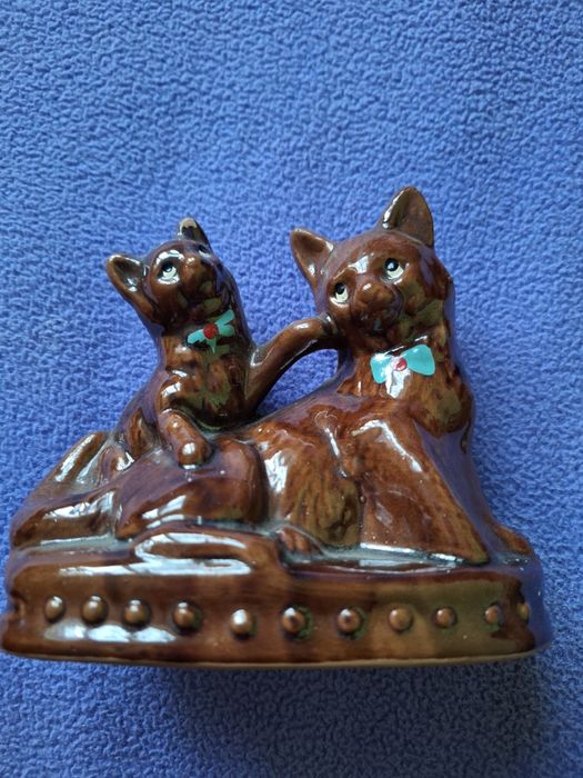 Figurka Kamionka koty z PRL