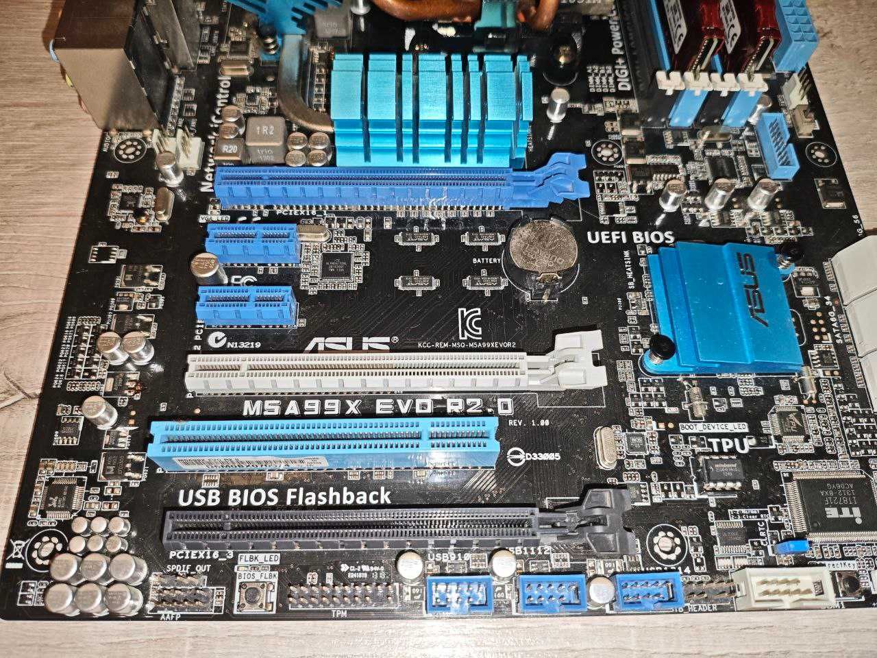 Ігровий ПК Комплект Asus M5A99X Evo r2.0 AM3+ AMD FX-8350 DDR3 2x4GB