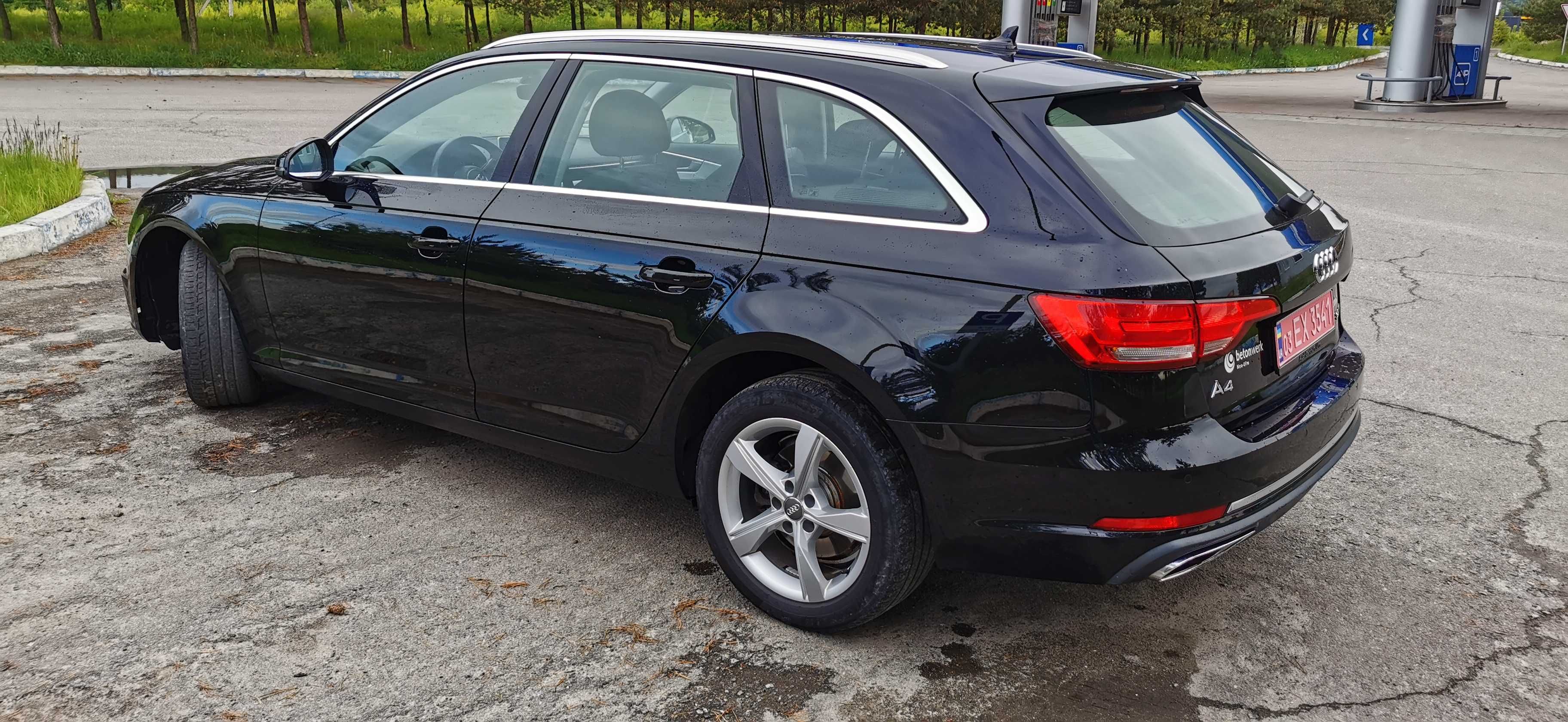 AUDI A4 2019р В9