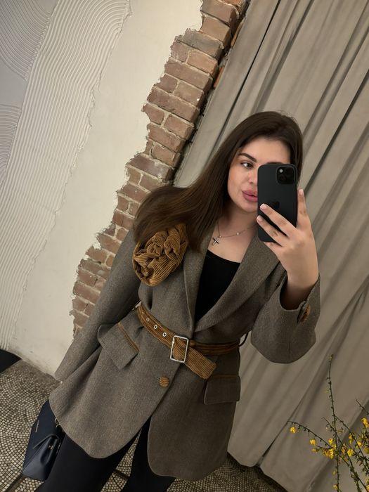 Піджак , шитий інливілуально