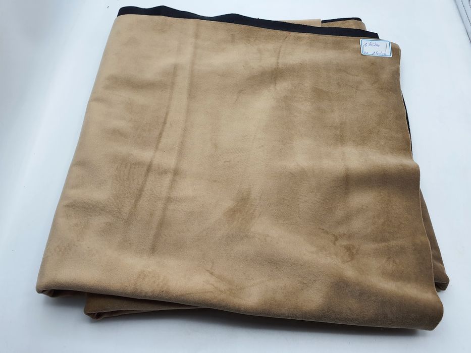 Tkanina obiciowa kupon 1,30 m.x 142 cm.