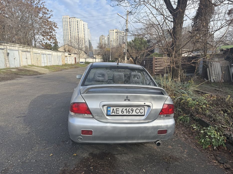 Продам або обміняю мітсубісі лансер 9