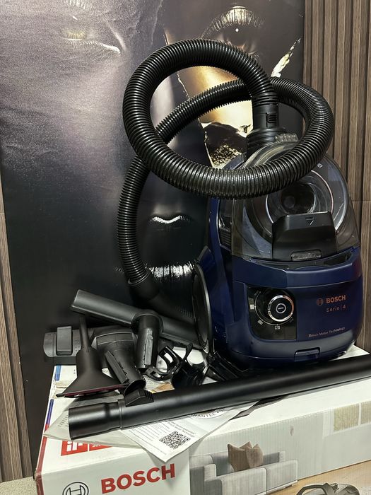 Пилосос bosch series 4