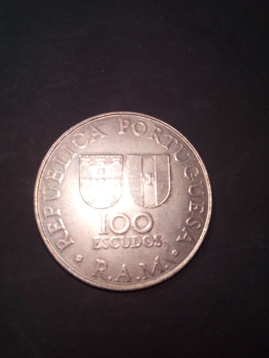 Moeda de 100 escudos