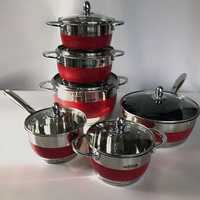 Продам Набор посуды из 12 предметов красный цвет.