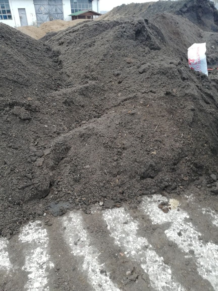 Ziemia ogrodowa 60l