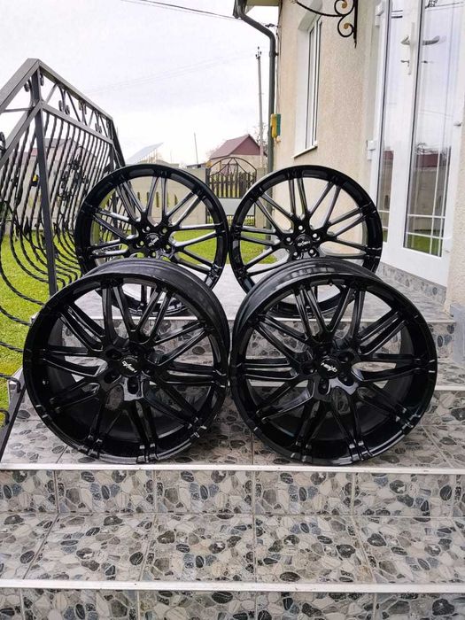 Диски в хорошем состоянии привезени из Европы разболтовка 5,112 R22