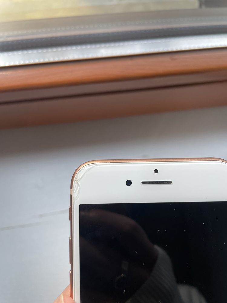 iPhone 8 64gb biały złoty rose gold