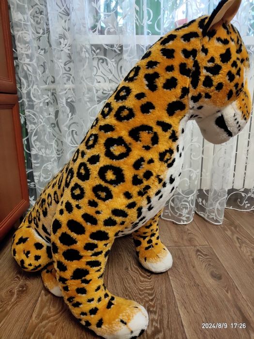 Леопард большой, мягкий