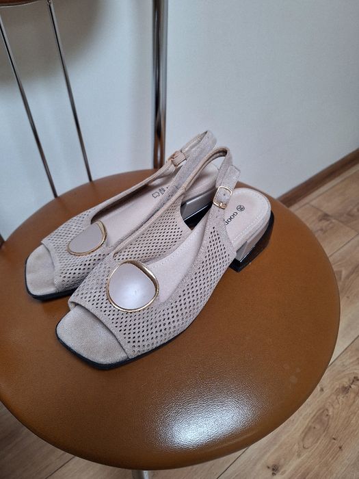 Sandały damskie roz.38