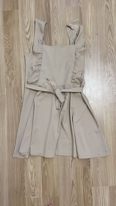 Жіноча сукня