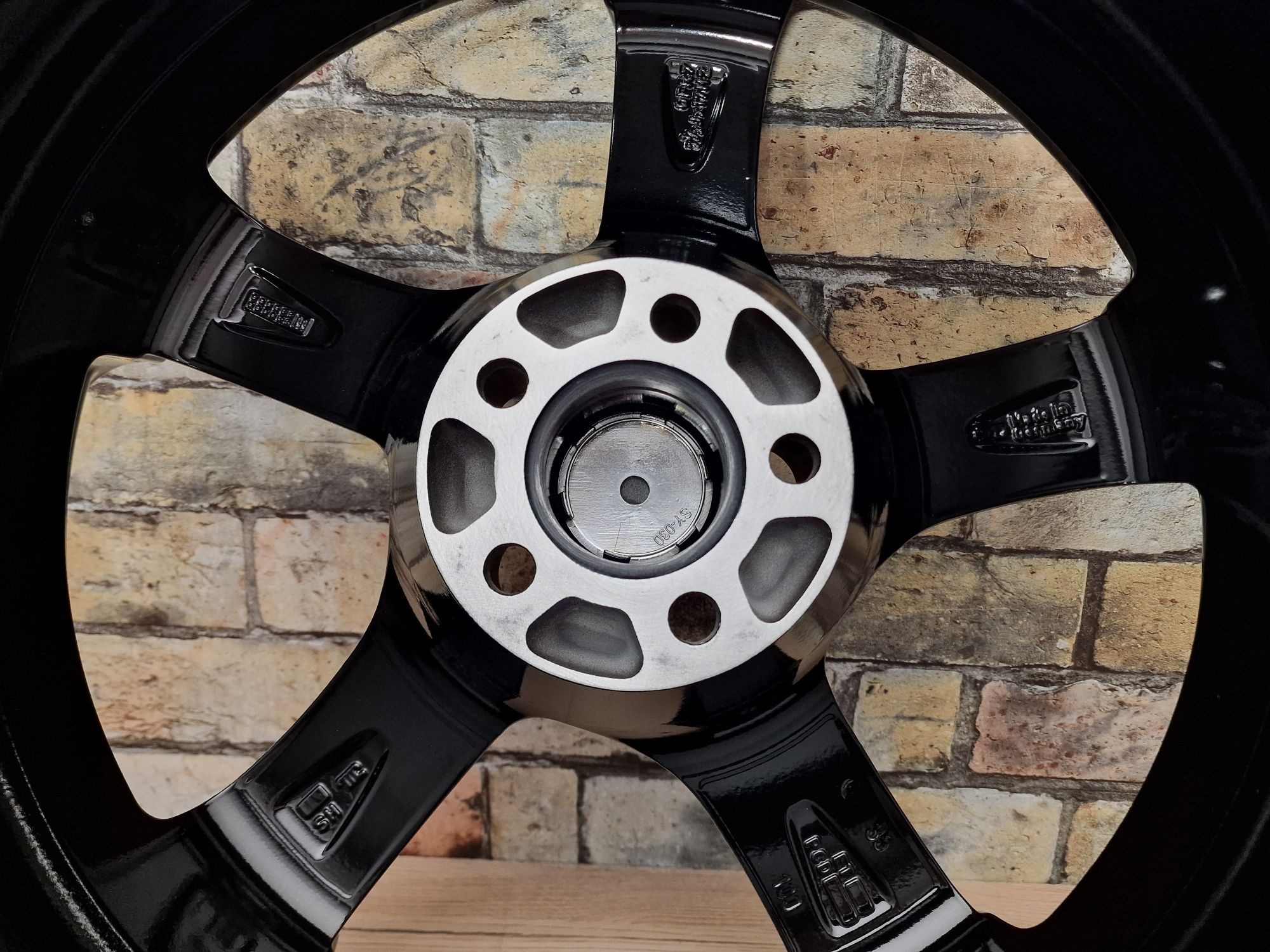 Felgi 17' 5x100 SKODA Scala Fabia Kamiq Octavia Praktik Rapid Roomster