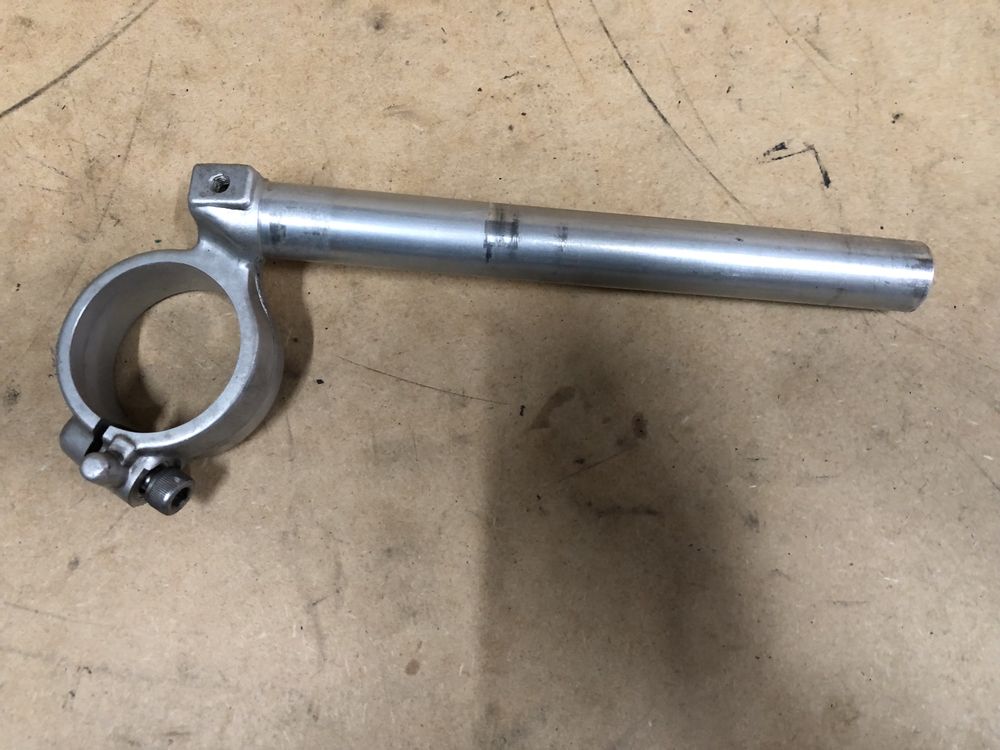 Suzuki Gsxr 1000 K8 Prawa Kierownica K7 07 - 08