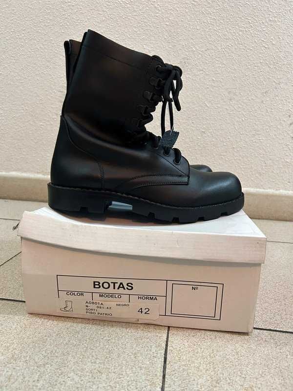 Botas para Vigilantes, Militares, Bombeiros, Policia. Tam 44 Novos