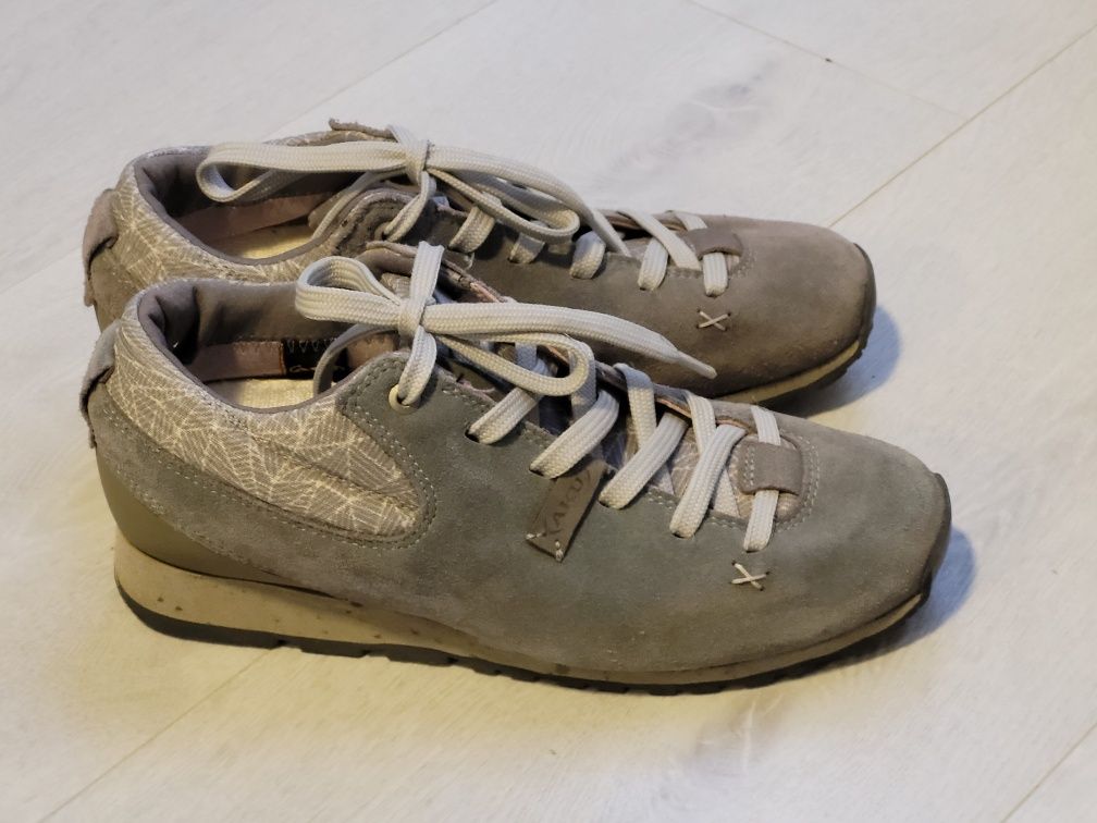 AKU buty turystyczne trekkingowe rozmiar 38 skóra vibram podejściowe