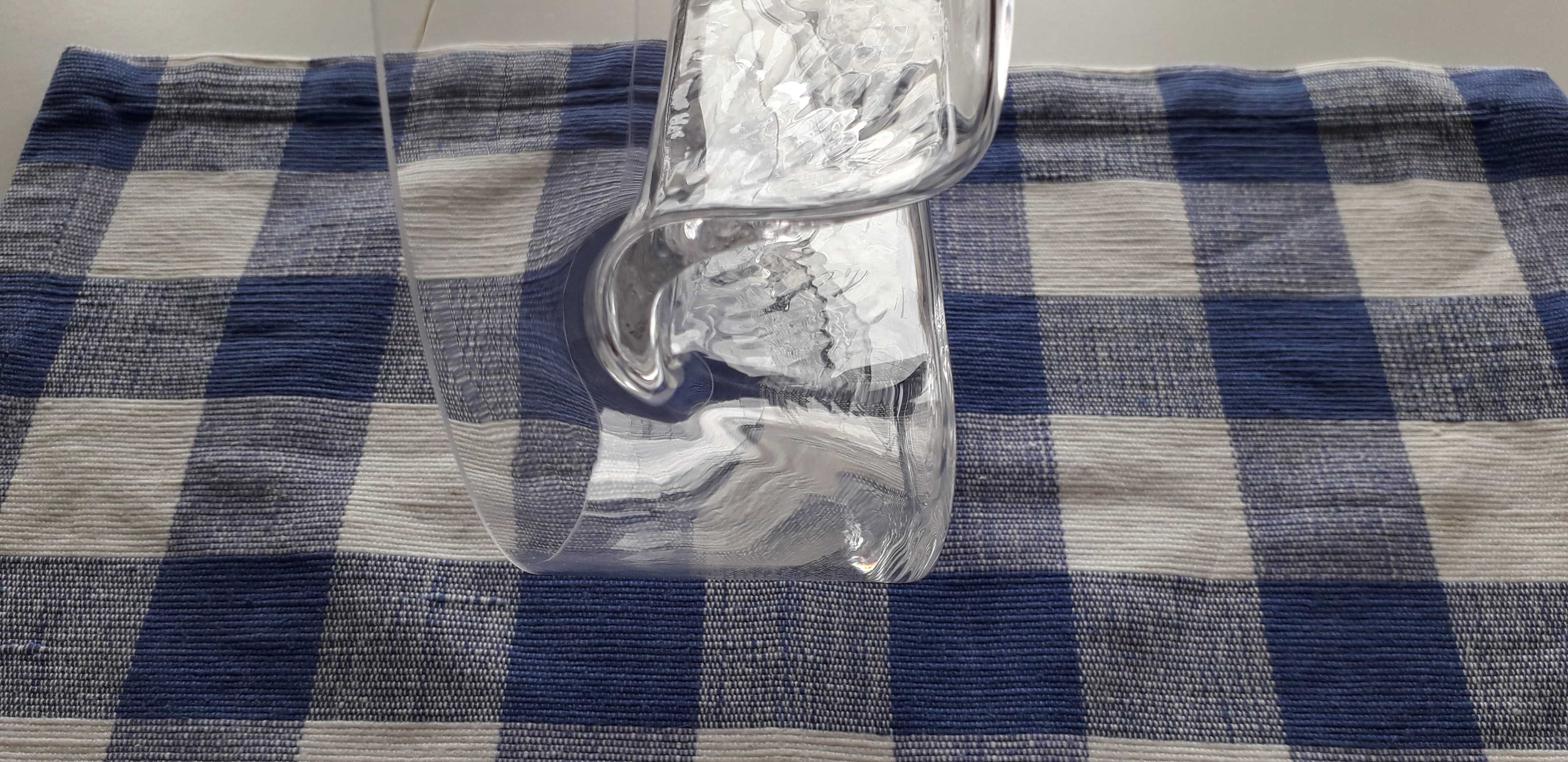 Taça de vidro fino, para saladas ou entradas, com 3 divisões