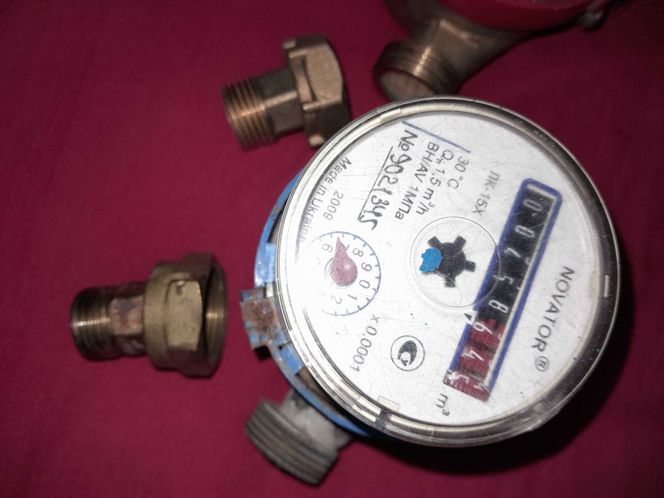 Лічильники води б.у