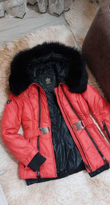 Куртка женская , Песец воротник,Зима-Осень 42-44р.