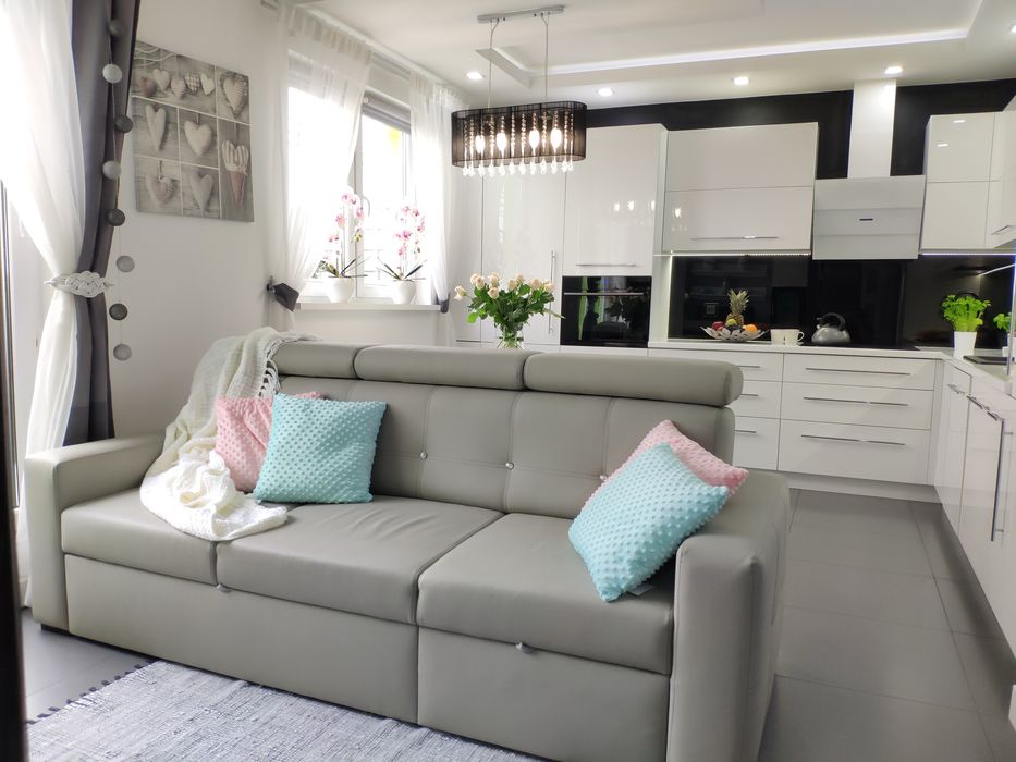 Na wynajem – stylowe mieszkanie w Plewiskach, 58 m² + 30 m² tarasu