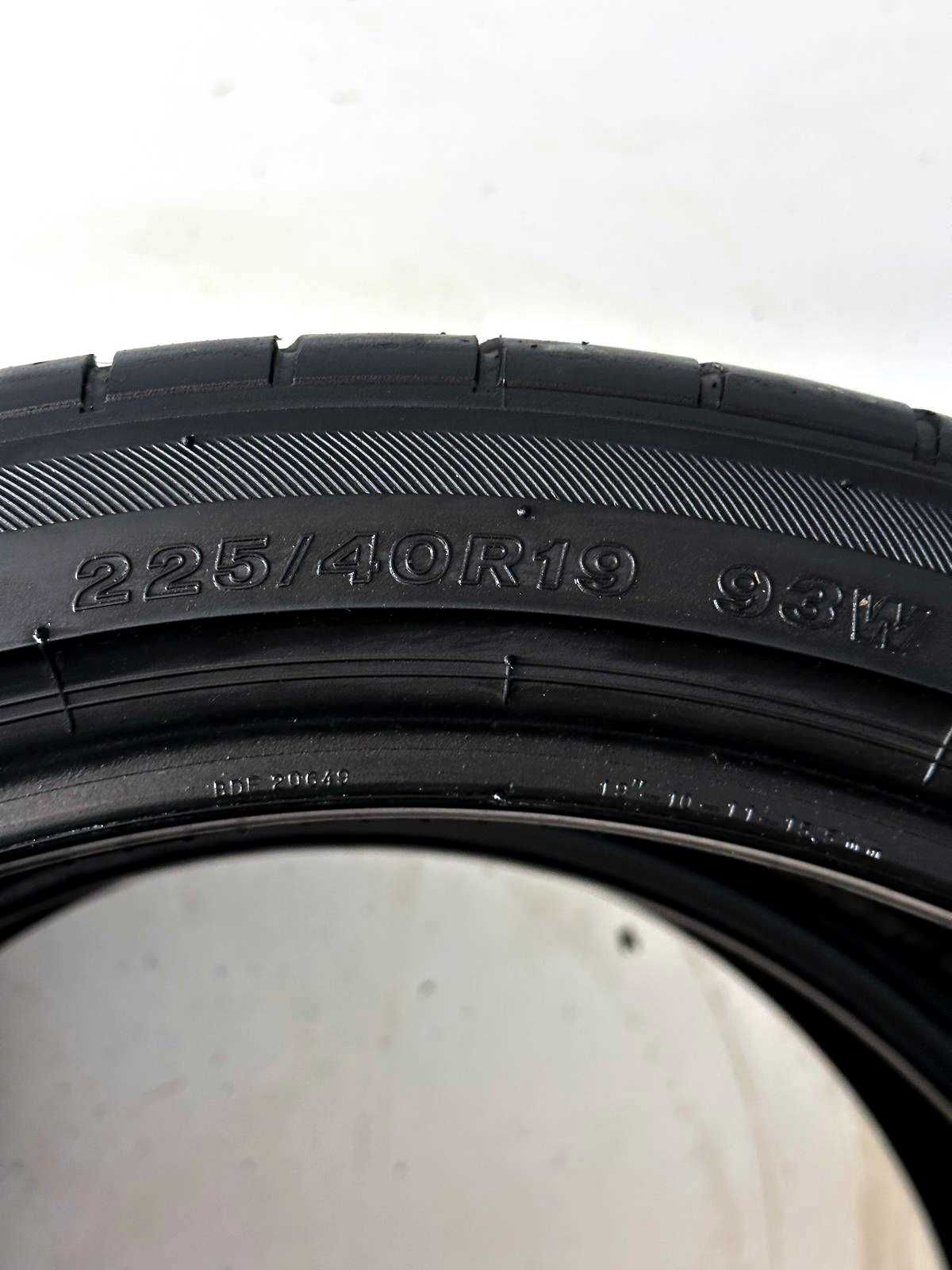 Pneus Bridgestone Potenza S001 - 225/40/19 - Excelentes