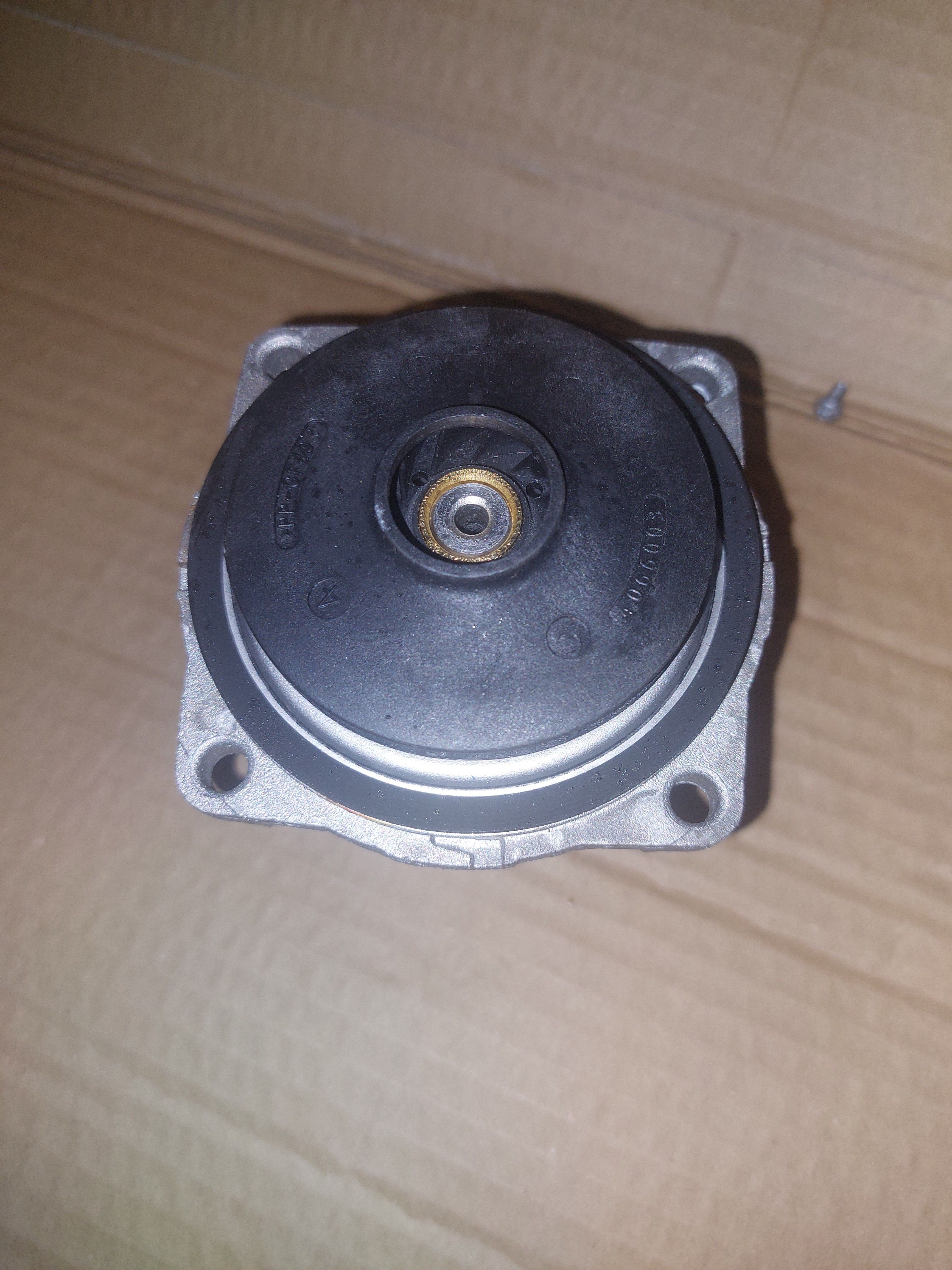 Silnik pompy Vaillant VPAR+5 service motor Wilo