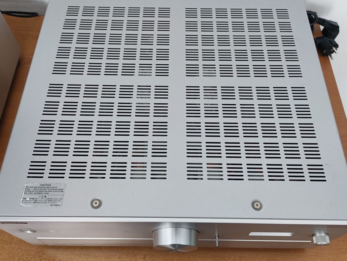 Wzmacniacz Onkyo a9070 + C7030