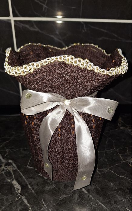 Вази ручної роботи для квітів.