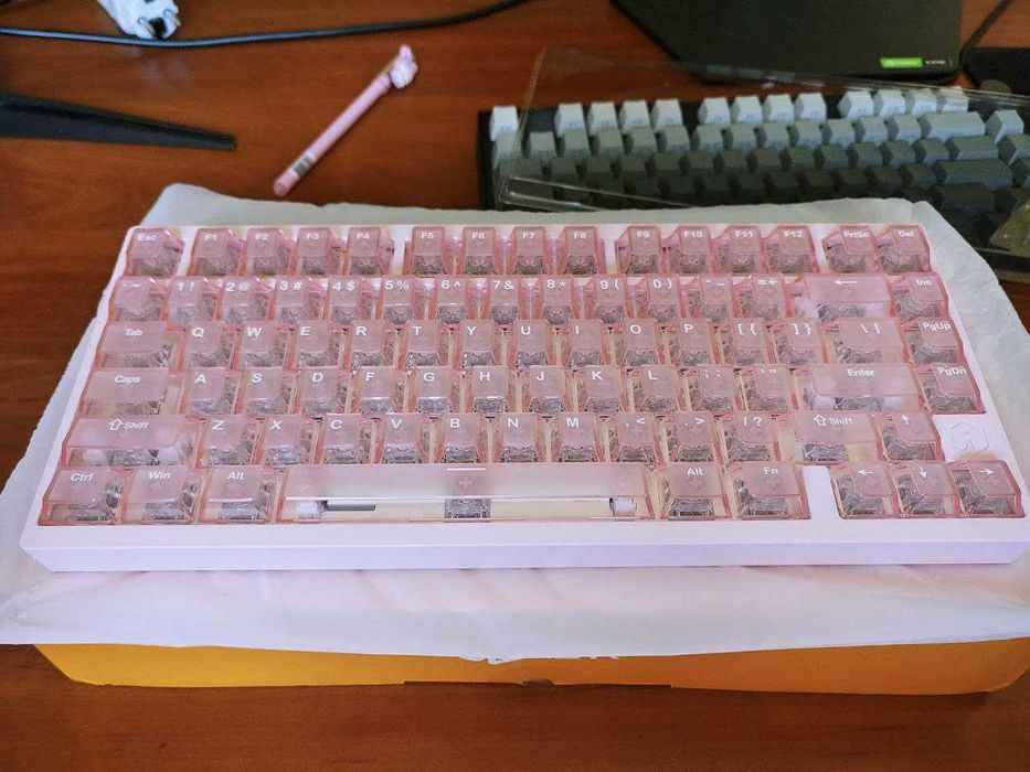 Магнітна клавіатура IROK MG75 MAX Pink Qinghui Switches