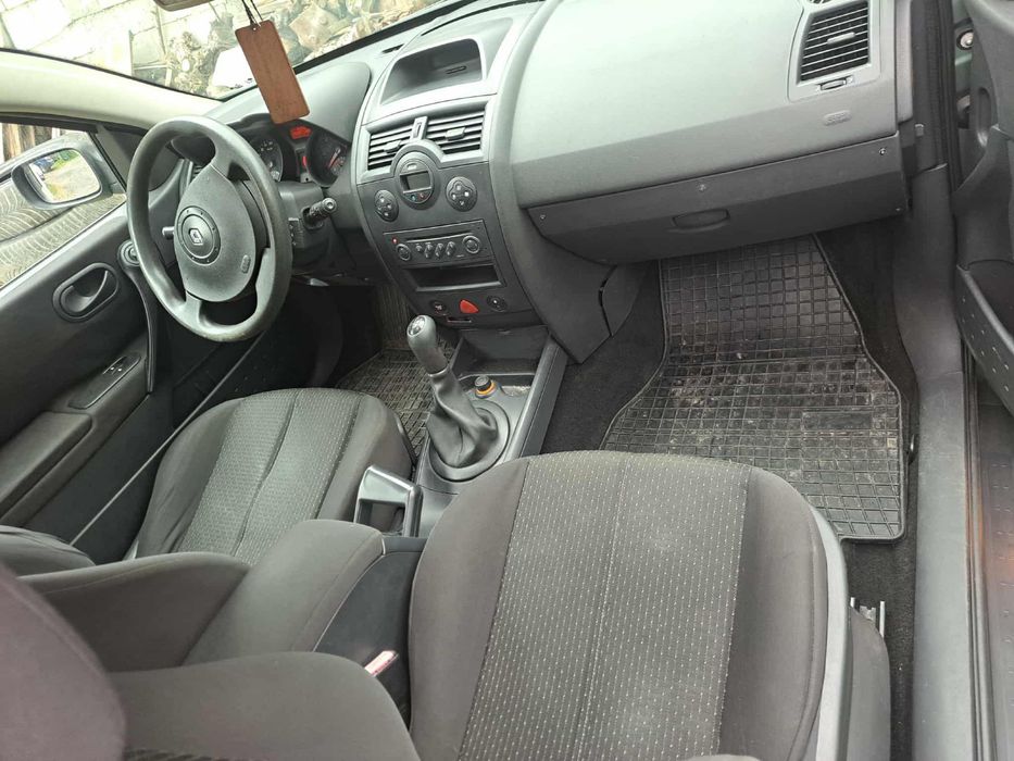 Renualt megane 1.4 16v 2003R 170tys