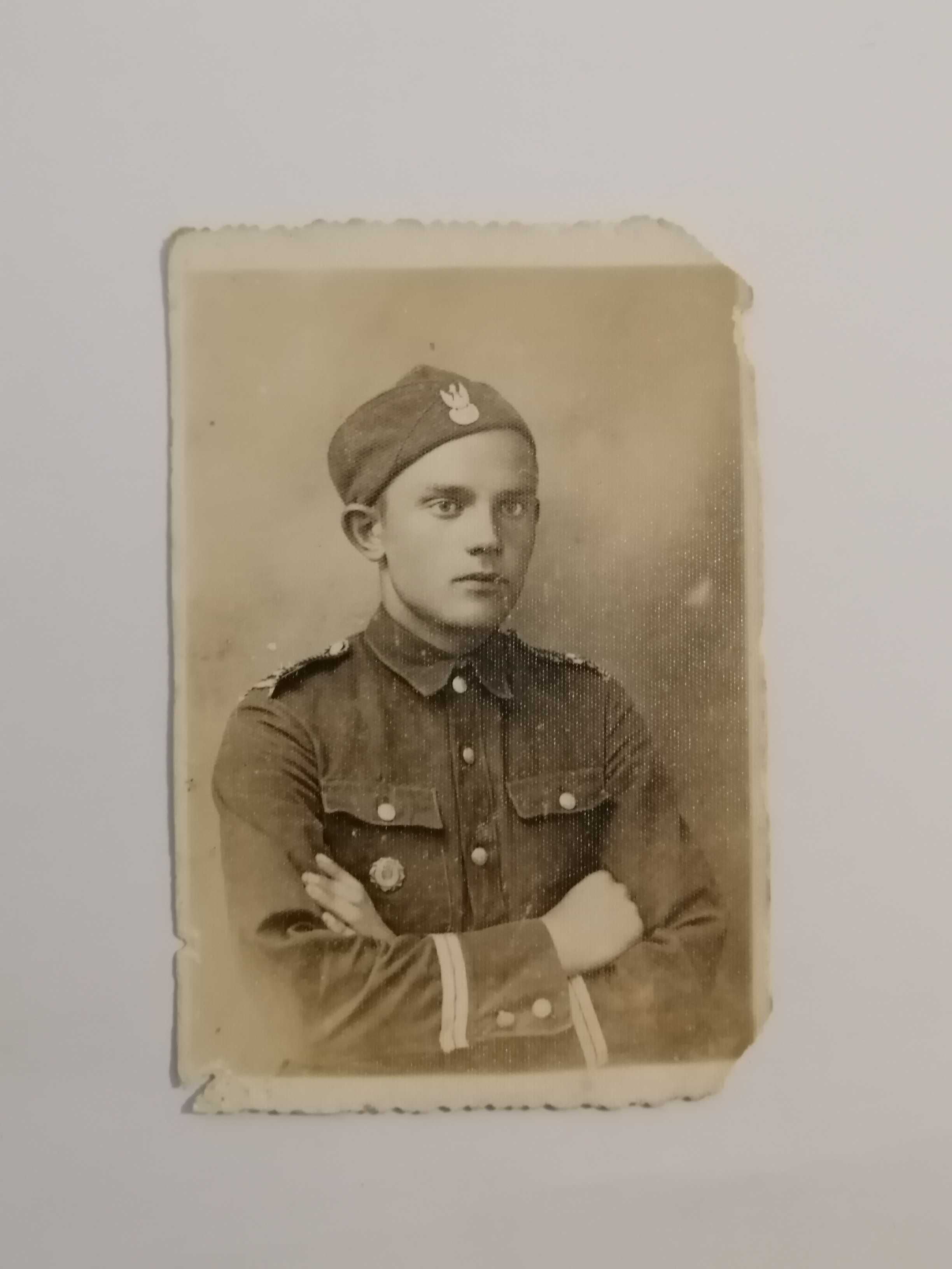Zdjęcie Polskiego Żołnierza, odznaka, orzełek. 100 % Oryginał