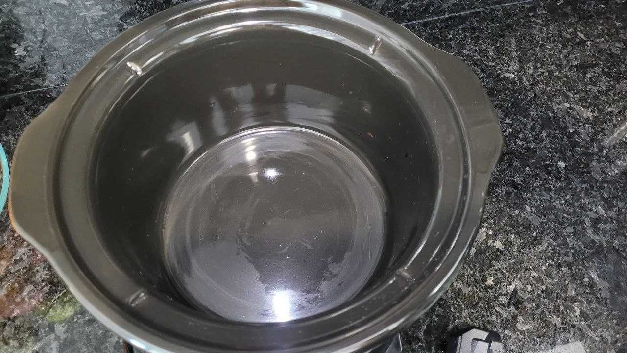 Slow Cooker Crock Pot (Panela de Cozedura Lenta) - como nova