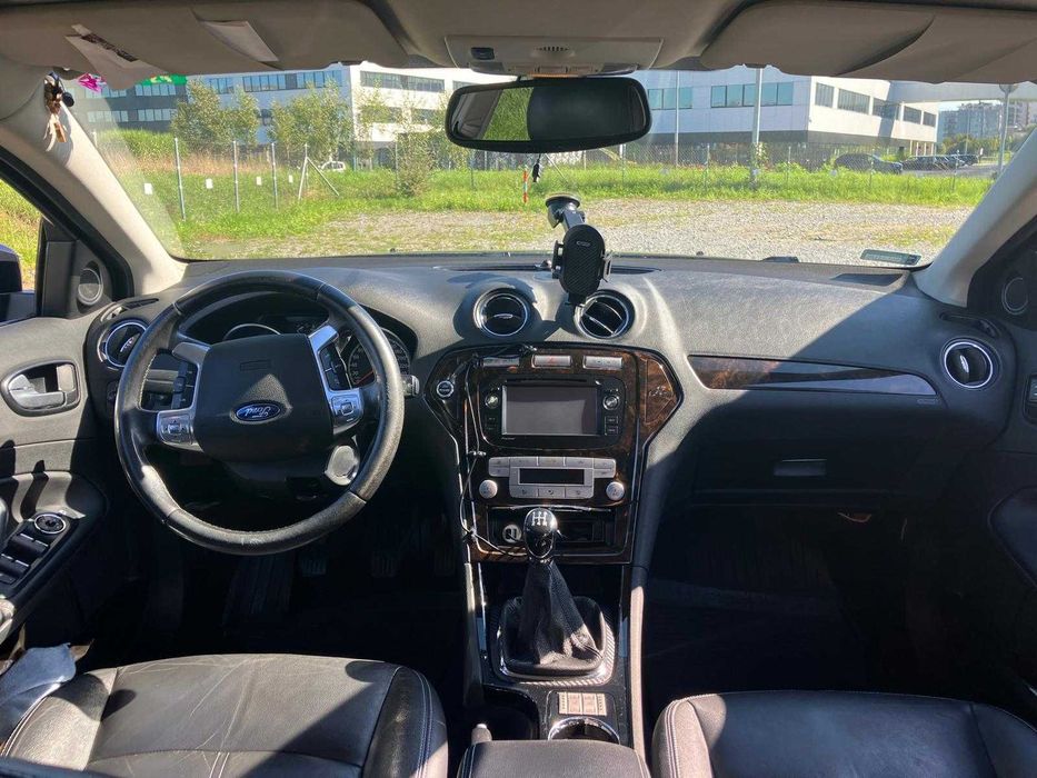 Ford mondeo MKIV liftback 2,0 145km benzyna+LPG