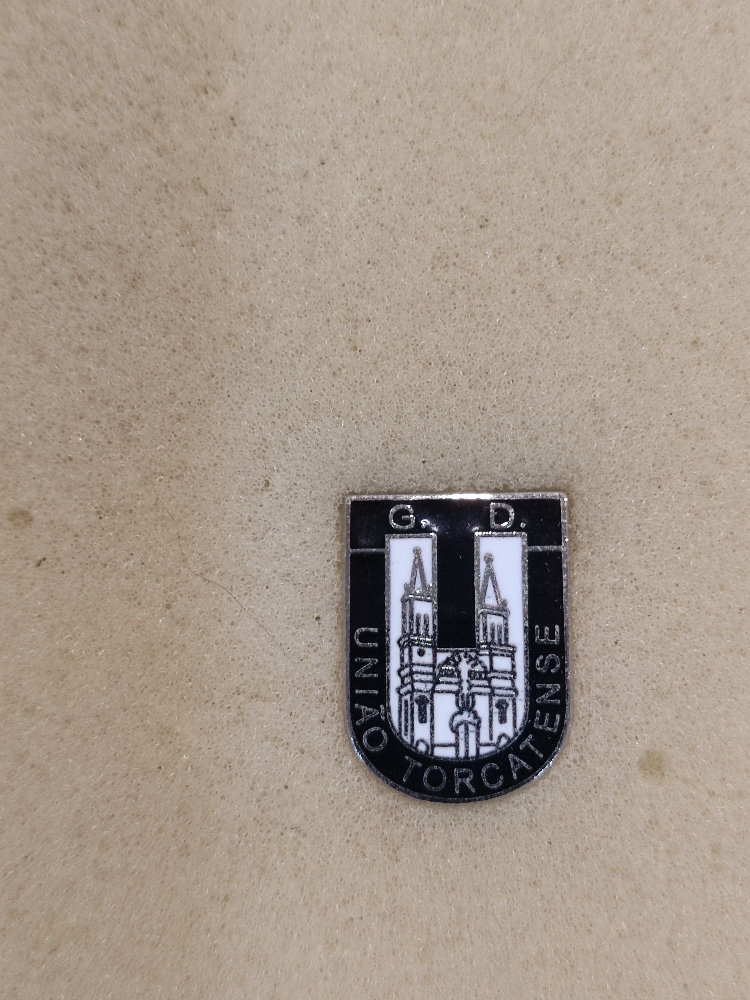 Pin/emblema do Grupo Desportivo União Torcatense São Torcato Guimarães